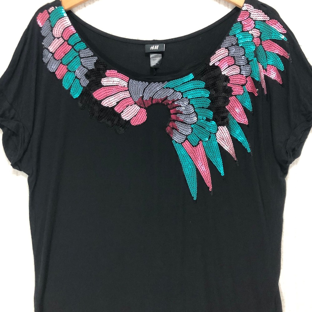 H&M Black T Shirt Wing Sequin Embellishment Women Size‎ M